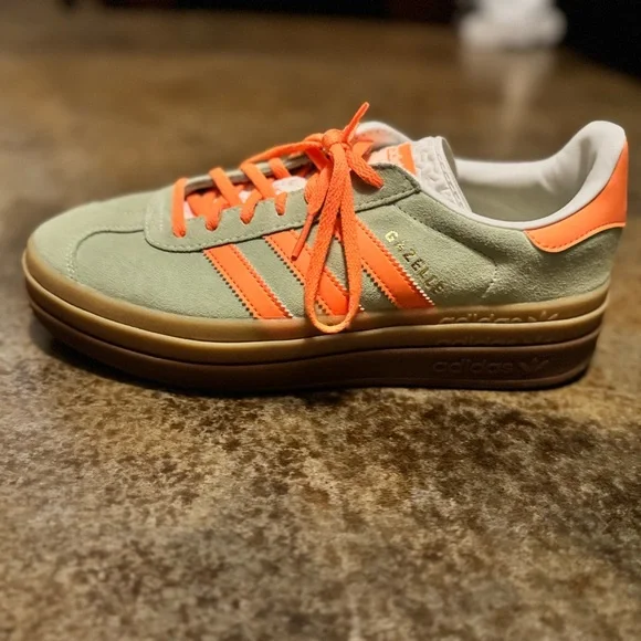 adidas gazelle silver green womens Adidas Originals